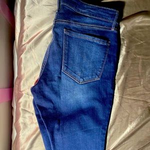 Barely worn size 14 Old Navy mid-rise skinny jeans